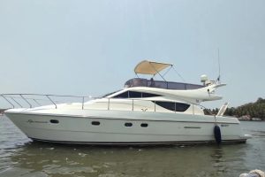 Ferretti 460 Yacht on Charter in Goa