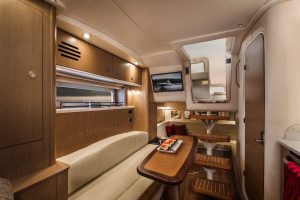 Sea Ray Sundancer 330 Yacht on Charter in Goa